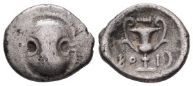 Boeotia, Federal Coinage. AR Hemidrachm, 2.23 g 15.82 mm. Circa 395-340 BC. 
Obv: Boeotian shield. 
Rev: BO-I Kantharos; above, club to right; to righ...