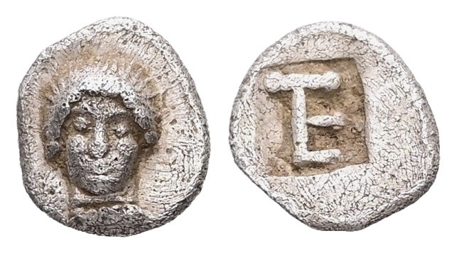 Ionia, Kolophon. AR Tetartemorion, 0.25 g 7.12 mm. Circa 500-450 BC. 
Obv: Facin...