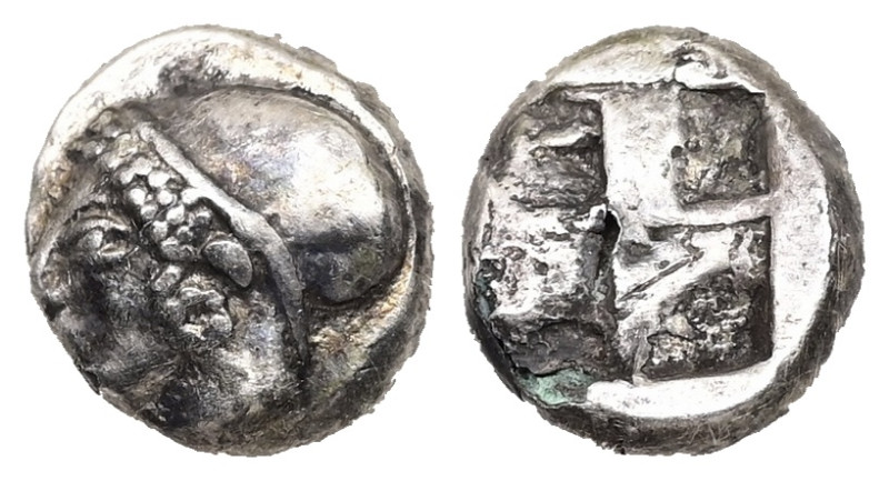 Ionia, Phokaia. AR Diobol, 1.02 g. - 9.57 mm. Circa 521-478 BC.
Obv.: Archaic fe...