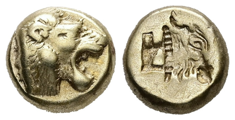 Lesbos, Mytilene. EL Hekte, 2.49 g 10.09 mm. Circa 521-478 BC.
Obv: Head of a ro...