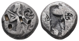 Persia, Achaemenid Empire. AR Siglos, 5.36 g 14.86 mm. 5th-4th century BC.