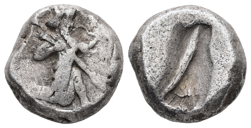 Persia, Achaemenid Empire. AR Siglos, 5.50 g 15.23 mm. 5th-4th century BC.