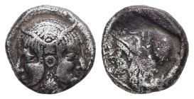 Mysia, Lampsakos. AR, Diobol. 1.16 g. - 9.91 mm. Circa 500-450 BC.
Obv.: Janiform female head.
Rev.: Helmeted head of Athena left within incuse square...