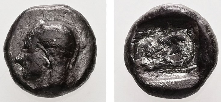 Troas, Kebren. AR, Obol. 0.55 g. - 7.47 mm. Circa 480-450 BC.
Obv.: Archaic fema...