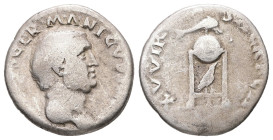 Vitellius, AD 69. AR, Denarius. 2.91 g. 17.79 mm. Rome.
Obv: A VITELLIVS GERMANICVS IMP. Head of Vitellius, laureate, right.
Rev: XV VIR SACR FAC. Tri...