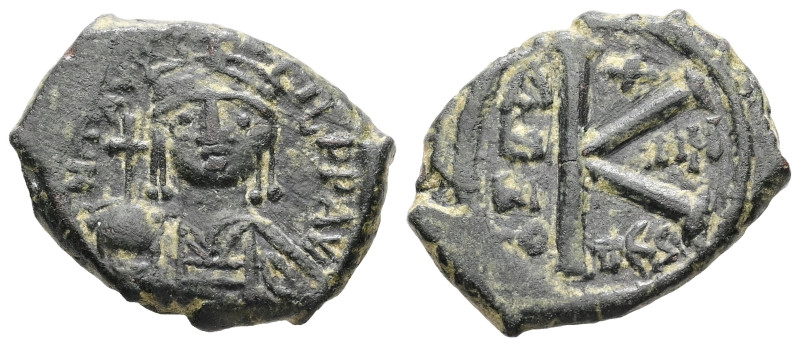 Maurice Tiberius, AD 582-602. AE, Half Follis. 6.32 g. 23.04 mm. Thessalonica.
O...