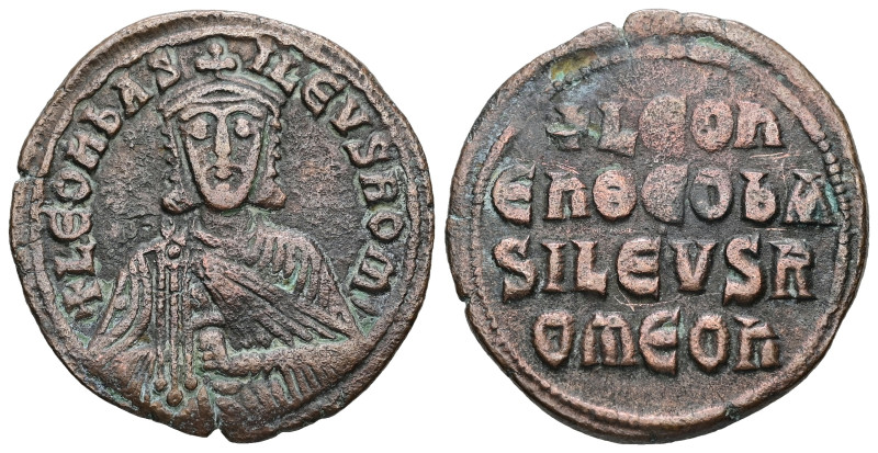 Leo VI the Wise, AD 886-912. AE, Follis. 5.92 g. 26.64 mm. Constantinople.
Obv: ...