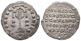 Constantine VII Porphyrogenitus, Romanus I, Stephen and Constantine, AD 913-959. AR, Miliaresion. 2.49 g. 23.61 mm. Constantinople.
Obv: + IҺSЧSXRI-S...