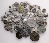 Lot of 61 unclassified See picture. LOT SOLD AS IS, NO RETURNS.(U-8)