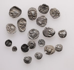 Lot of 18 unclassified See picture. LOT SOLD AS IS, NO RETURNS.(EY-10)
