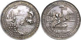 Habsburg
Ferdinand I. 1521-1564 Silbermedaille o. J. (vor 1549) (Chr. Füssel) Jonas und der Wal. Jonas entsteigt dem Walfisch auf bewegter See, im Hi...