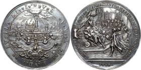 Augsburg-Stadt
 Talerförmige Silbermedaille 1730 (C. Müller) 200 Jahre Augsburger Konfession. Strahlender Name Jehovas über Stadtansicht von Augsburg...