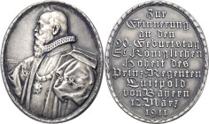 Bayern
Prinzregent Luitpold 1886-1912 Ovale Silbermedaille 1911 (H. Wadere/K. Goetz) 90. Geburtstag und 25. Regierungsjubiläum. Brustbild in Ordenstr...
