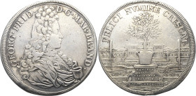 Brandenburg-Ansbach
Georg Friedrich 1692-1703 Taler 1694, Schwabach Regierungsantritt. Brustbild nach rechts / Pomeranzenbaum vor Schloss, FELICI NVM...