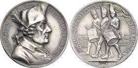 Brandenburg-Preußen
Friedrich II., der Große 1740-1786 Silbermedaille 1912 (Karl Goetz) 200. Geburtstag des Königs. Brustbild nach rechts / Drei nach...
