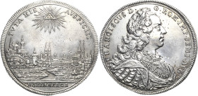 Nürnberg
 Taler 1745. TVTA HIS AVSPICIIS (= Sicher unter seinem Schutz). Mit Titel und Porträt Franz I. Stadtansicht Kellner 273 Slg. Erlanger 703 Da...