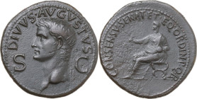 Augustus (Divus, after 14 AD). AE Dupondius. Struck under Gaius (Caligula), 37-41 AD. Obv. DIVVS AVGVSTVS SC. Radiate head of Divus Augustus left. Rev...