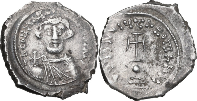 Constans II (641-668). AR Hexagram, Constantinople mint. Obv. ∂ N CONSτANτ[INЧS ...