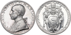 Pio XII (1939-1958), Eugenio Pacelli. Medaglia annuale, A. I. per l'elezione al Pontificato. D/ PIVS XII PONTIFEX MAXIMVS A. I. Busto a sinistra con b...