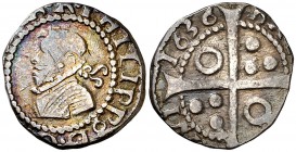 1636. Felipe IV. Barcelona. 1 croat ¿recortado para circular como 1/2 croat?. (Cal. 977) (Cru.C.G. 4414d). 1,80 g. Bonita pátina. Ex Áureo 01/03/2000,...
