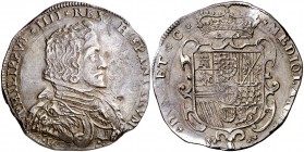 1657. Felipe IV. Milán. 1 felipe. (Vti. 15) (MIR. 364/1). 27,91 g. Con ángel en el pecho. Mínima hojita. Bella pátina. Ex Áureo 05/03/2003, nº 2349. R...
