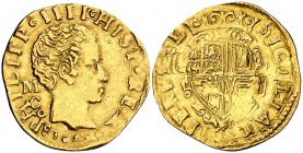 1627. Felipe IV. Nápoles. M/C/C. 1 escudo. (Vti. 350) (MIR. 237/12). 3,20 g. 8 bajo el busto. Bella. Parte de brillo original. Rara. EBC-.