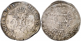 1635. Felipe IV. Amberes. 1/2 patagón. (Vti. 738) (Vanhoudt 646.AN). 13,70 g. Bonita pátina. Ex Colección Rocaberti, Áureo 19/05/1992, nº 484. Ex Cole...