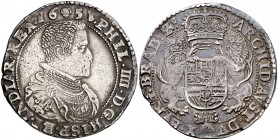 1651/0. Felipe IV. Bruselas. 1/2 ducatón. (Vti. falta) (Vanhoudt 643.BS var). 16,20 g. Muy rara. MBC.
