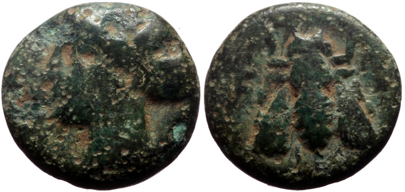 Ionia, Ephesos (ca 375-325 BC) AE (Bronze, 1.06g, 10mm)
Obv: E - Φ, Bee with str...