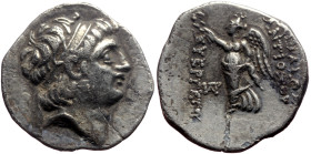 Seleukid Kings of Syria, Antiochos VII Euergetes (Sidetes) AR Drachm (Silver, 4.06g, 19mm) 138-129 BC. Uncertain mint in Syria, Northern Mesopotamia, ...