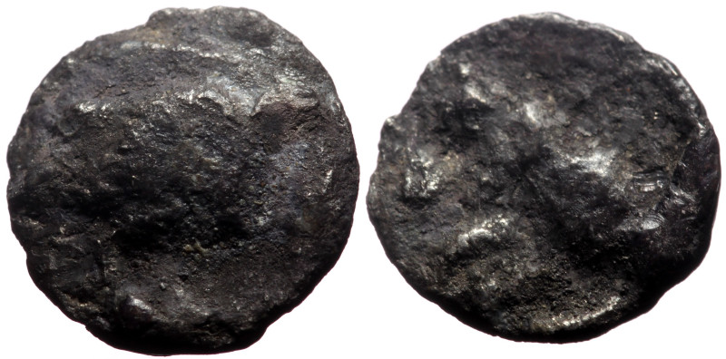 Samaria, Samarian-signed Series AR/Bl Obol (Silver, 0.53g, 9mm) ca 375-333 BC 
O...