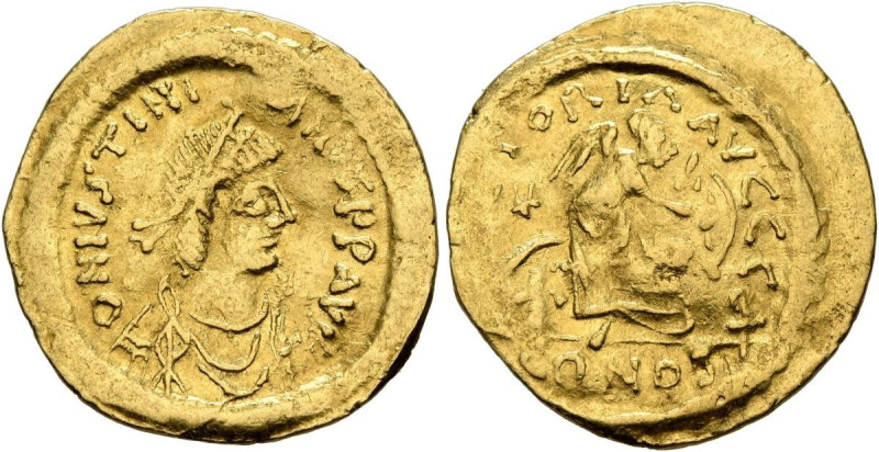 Justinian I (527-565) AV Semissis (Gold, 2.20g, 18 mm) Constantinopolis. 
Obv: D...