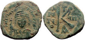 Maurice Tiberius (582-602) AE Half Follis (Bronze, 7.94g, 25mm) Nicomedia, Dated RY 7 (588/9). 
Obv: Crowned and cuirassed facing bust, holding globus...