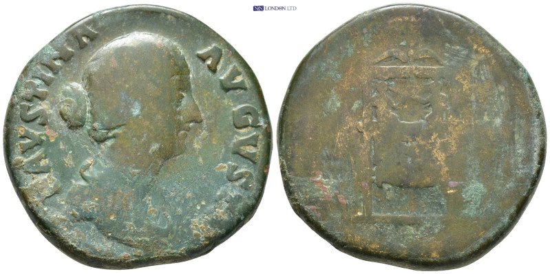 Faustina II (wife of M. Aurelius) Æ Sestertius. (30mm, 24,1 g) Rome, AD 161-164....