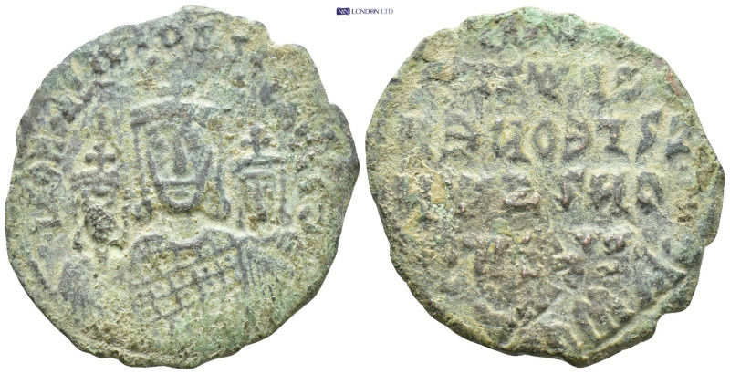 BASIL I THE MACEDONIAN with LEO VI and CONSTANTINE, 867-886 AD. AE, Follis. (24m...