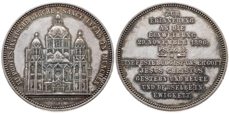 München 
Stadt
Silber-Medaille
1896

auf die Einweihung der protestantische...