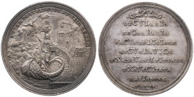 Regensburg 
Stadt
Silber-Medaille
1755

auf das 200j. Jubiläum des Augsburger Religionsfriedens
Vs: Religio stehend in einem Schiff, das im sich...