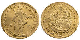 Habsburg 
Karl VI., 1711-1740
Dukat
1739
Kremnitz

Vs: Kaiser im Harnisch stehend n. r. mit Zepter und Reichsapfel, Umschrift
Rs: Patrona Hunga...