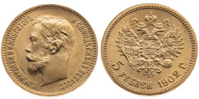 Russland 
Kaiserreich. Nikolaj II., 1894-1917
5 Rubel
1902

Vs: Kopf n. l., Umschrift
Rs: Gekrönter Doppeladler mit Brustschild

Material: Gol...