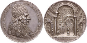 Vatikan 
Kirchenstaat. Pius VII., 1800-1823
Silber-Medaille
1822

auf den Bau eines neuen Flügels ('Braccio Nuovo') in den Vatikanischen Museen
...