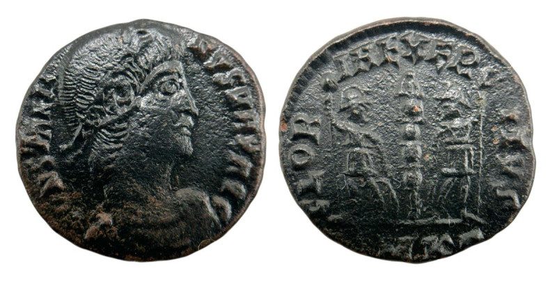 Roman Empire
Constantine II, as Caesar 317-337 AD. Follis Æ (15mm, 1.42g) .
good...