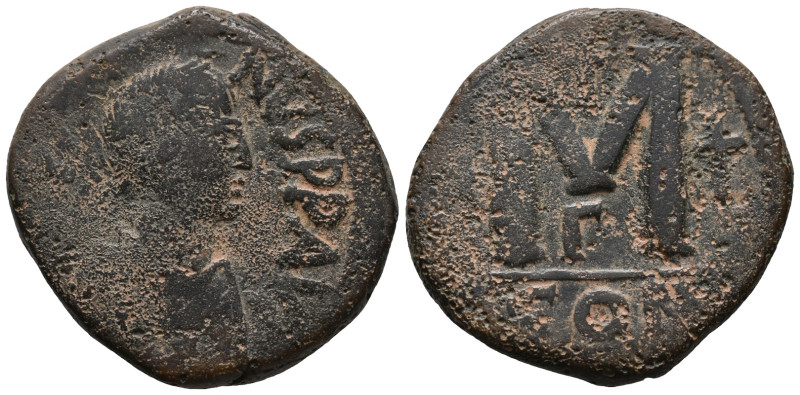 Justinian I (527-565). Æ 40 Nummi (30mm, 18.79g). Constantinople. Diademed, drap...