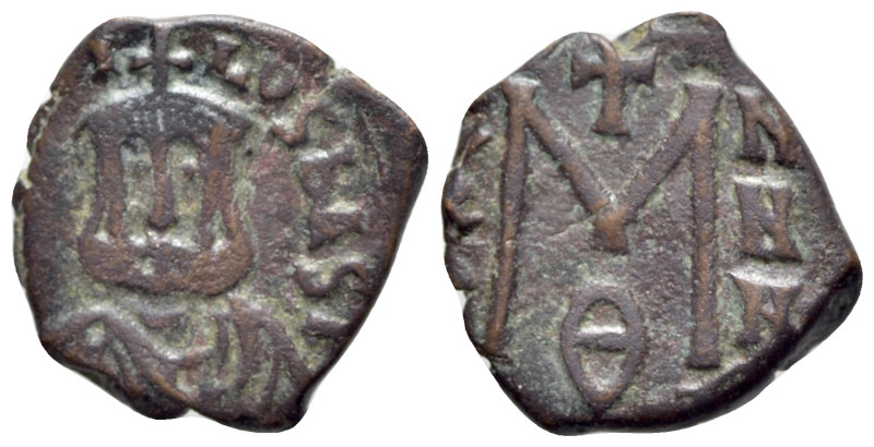 Theophilus (829-842). Æ 40 Nummi (17mm, 2.97g, 6h). Syracuse, 830-842. Crowned f...