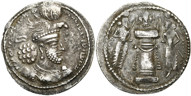 ROYAUME SASSANIDE, Hormizd II (302-309), AR drahm. D/ Légende interrompue sous l...