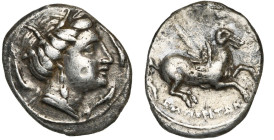 ESPAGNE, EMPORION, (S.Martin de Ampurias), AR drachme, 3e-2e s. av. J.-C. D/ T. fém. à d., cour. d'épis, entourée de trois dauphins. R/ Pégase en vol ...