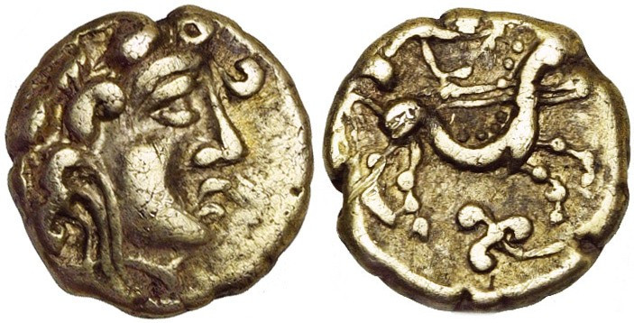 GAULE CELTIQUE, Carnutes, El. quart de statère. D/ T. l. à d., la chevelure form...