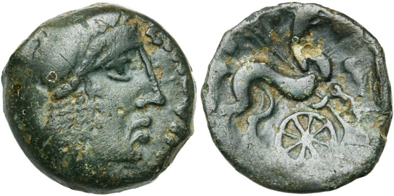 GAULE CELTIQUE, Lexovii, AE bronze. D/ T. diad. à d., les cheveux longs. Devant,...