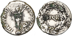 GUERRE CIVILE (68-69), AR denier, Gaule. D/ SALVS GENERIS HVMANI Victoire deb. à g. sur un globe, ten. une couronne et une palme. R/ SPQR dans une cou...