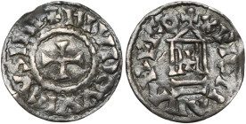 CAROLINGIENS, Louis le Pieux (814-840), AR obole au temple, 822/823-840, atelier indéterminé. D/ + HLVDOVVICVS MP Croix cantonnée de quatre globules. ...