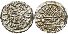 ALLEMAGNE, SALZBOURG, atelier royal, Heinrich II (IV) (1002-1024), AR denier au temple, 1002-1009. D/ Croix cantonnée d'un annelet, de deux coins et d...
